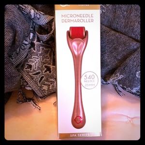 C Wonder Microneedle Dermaroller 540 .25 mm